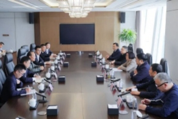 江西省委副书记、赣州市委书记吴忠琼到中国巨石考察