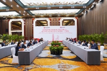 印尼对华合作牵头人、海洋与投资统筹部长卢胡特一行来中国巨石调研